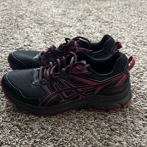 ASICS trail scout 2